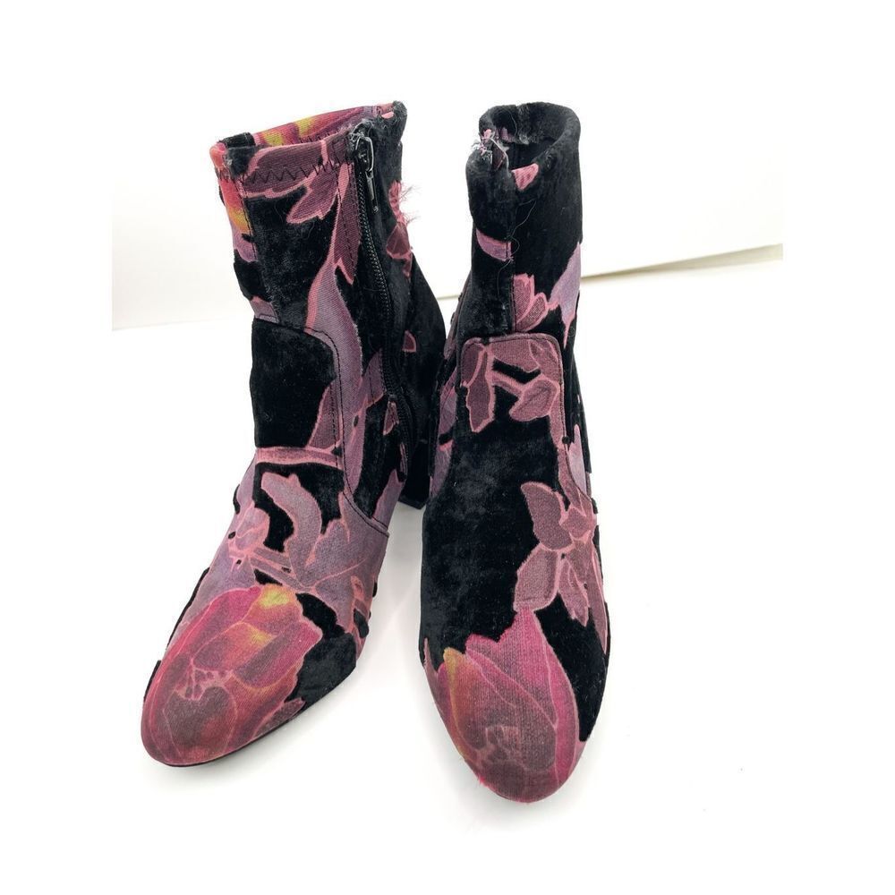 Steve Madden Grand Burgundy‎ Floral Booties Size 6.5 - Picture 2 of 10